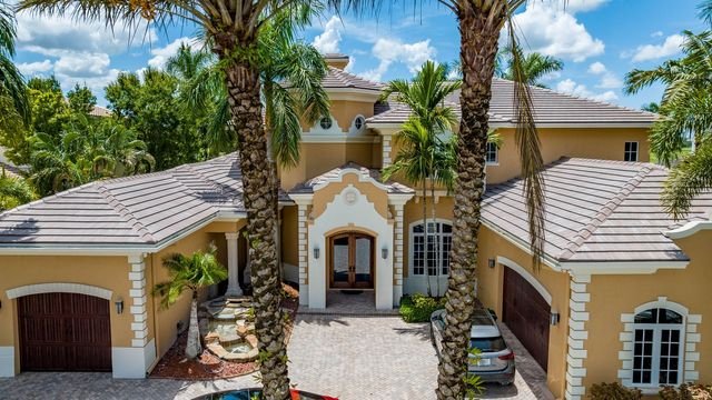 Slide of Roofs to Go