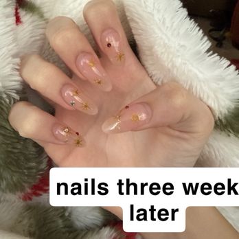 Noire The Nail Bar - 3 weeks later nails with no stones - Nail Salons Near Me - Sevierville, Tennessee Noire The Nail Bar - 3 weeks later nails with no stones - Nail Salons Near Me - Sevierville, Tennessee