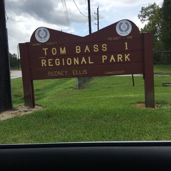 Tom Bass Regional Park - Park entrance - Parks Near Me - Houston, Texas