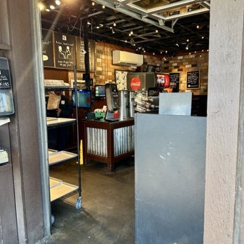 Come Back Shack - Entrance - Burgers Near Me - Boone, North Carolina