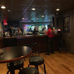 Chuck's Place - The bar