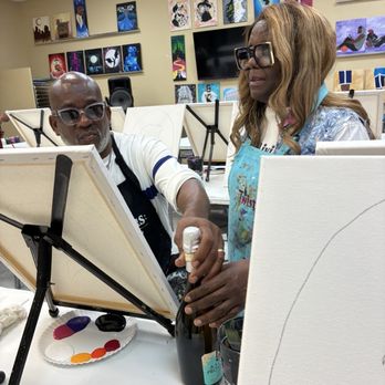 Painting with a Twist - Paint & Sip Near Me - Pearland, Texas Painting with a Twist - Paint & Sip Near Me - Pearland, Texas