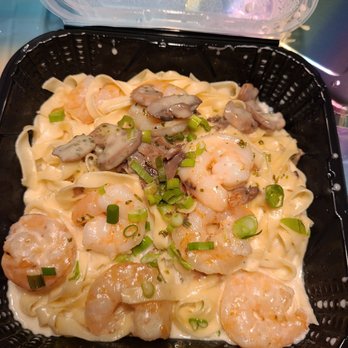 Carrabba's Italian Grill - Fettuccine weesie. - Italian Near Me - Hurst, Texas Carrabba's Italian Grill - Fettuccine weesie. - Italian Near Me - Hurst, Texas