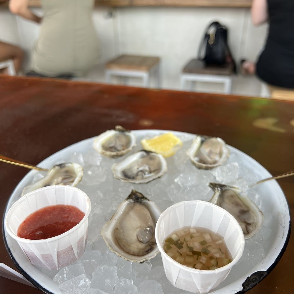 Fishmonger -Highlands - Happy Hour Oysters - Seafood Markets Near Me - Atlanta, Georgia Fishmonger -Highlands - Happy Hour Oysters - Seafood Markets Near Me - Atlanta, Georgia