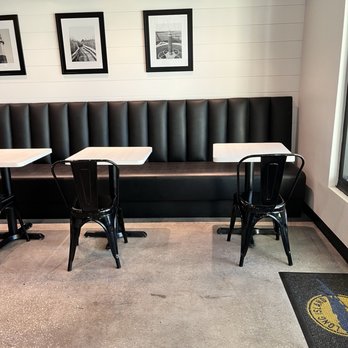long Island Bagels - Seating - Sandwiches Near Me - Rockledge, Florida long Island Bagels - Seating - Sandwiches Near Me - Rockledge, Florida