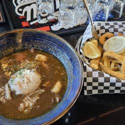 Seafood gumbo and fried catfish basket
