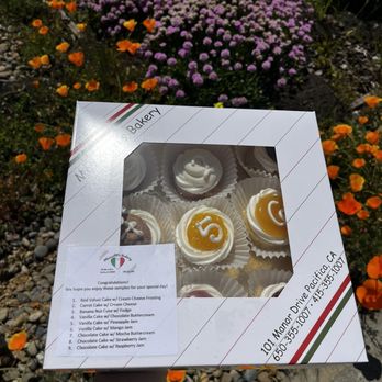 Mazzetti's Bakery - Cake tasting - Bakeries Near Me - Pacifica, California