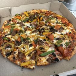 Sol Pie Pizza - Lg The SOL Supreme