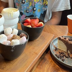 Max Brenner Chocolate Bar - Chocolate fondue