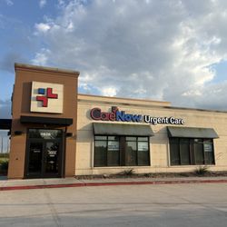 CareNow - Exterior