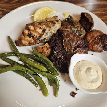 Merriman's - Fresh catch fish - Hawaiian Near Me - Kamuela, Hawaii