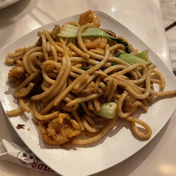 DD Soup Dumpling - House Special Fried Udon - Chinese Near Me - New York, New York