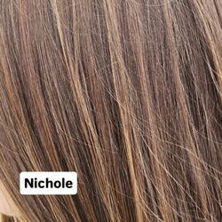 Creative Hair & Nails - Highlights with lowlights
