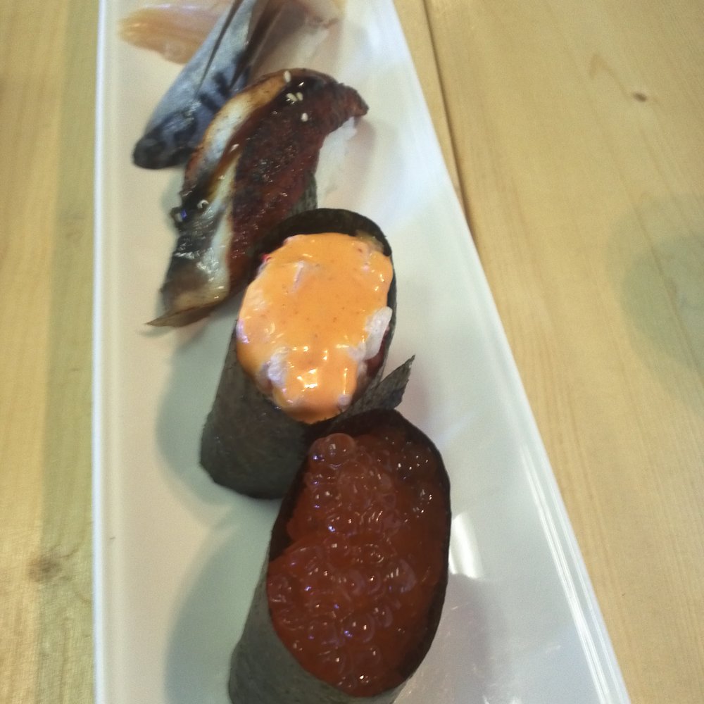 Naruto Sushi - From top to bottom: Toro, Saba, Unagi, chopped scallop (asked for spicy), Ikura. - Japanese Near Me - Vancouver, British Columbia Naruto Sushi - From top to bottom: Toro, Saba, Unagi, chopped scallop (asked for spicy), Ikura. - Japanese Near Me - Vancouver, British Columbia