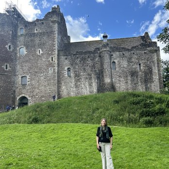 Rabbie's - Doune Castle  home to Clan McKenzie in Outlander - Tours Near Me