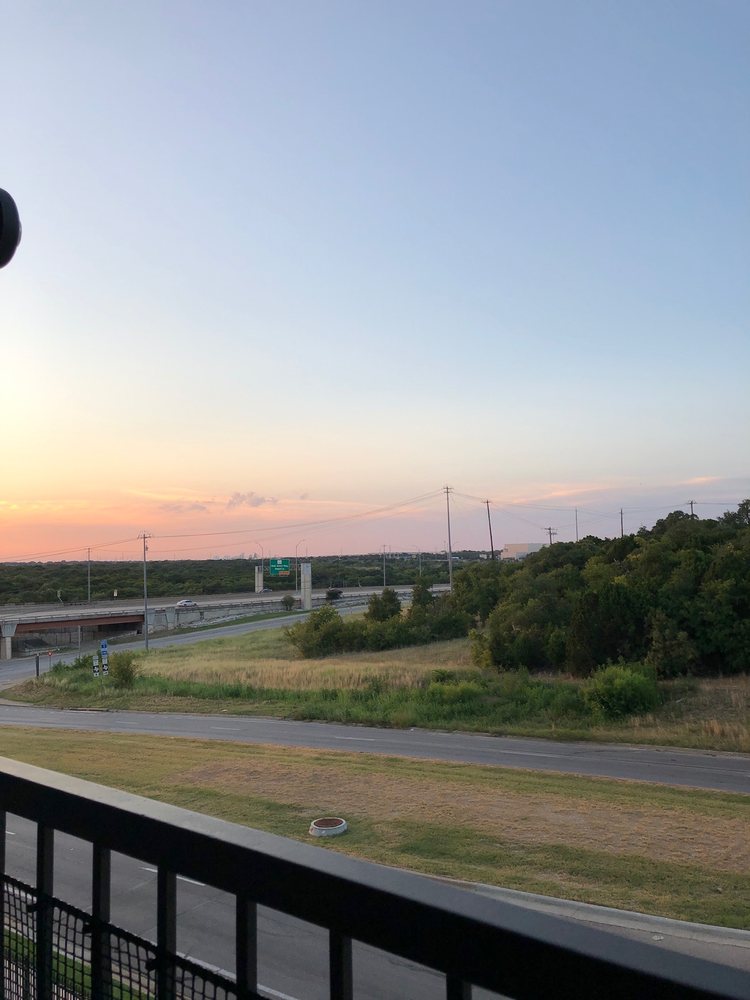 WINDSOR RIDGE Updated September 2024 10 Reviews 3001 Scofield