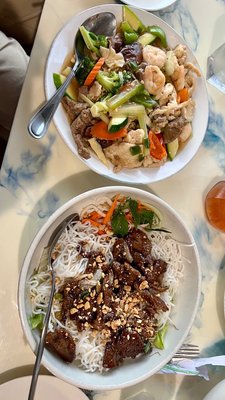Ling's Asian Cuisine by null