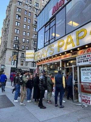 Gray's Papaya by null
