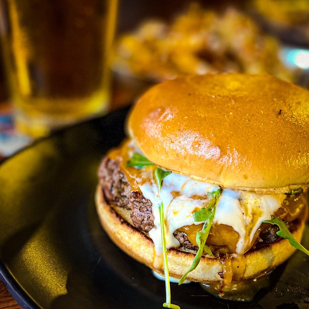 Kenji Burger Koloa