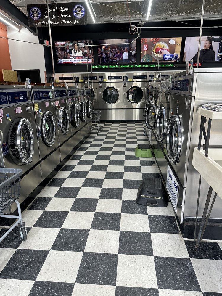 MANDEVILLE LAUNDROMAT Updated October 2024 10 Reviews 1848