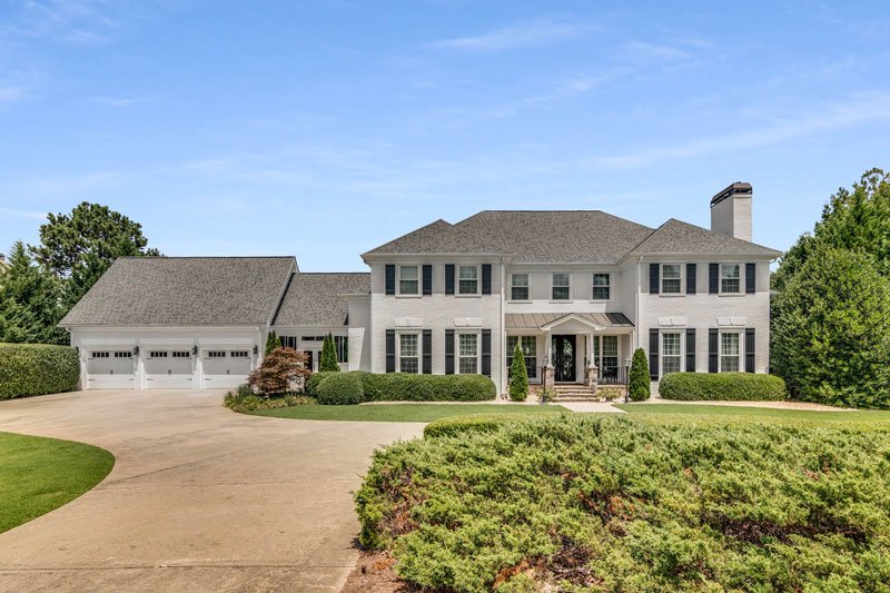 Slide of AP Associates Contracting