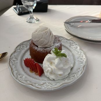 Vic & Ola's - Italian Near Me - Scottsdale, Arizona