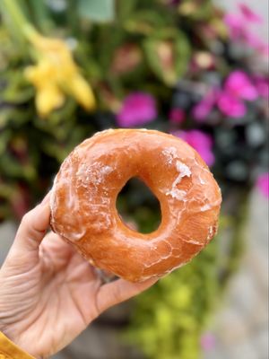 Lee's Donuts Granville Island by null