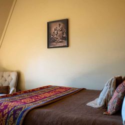 Sheridan Inn - Guest Room