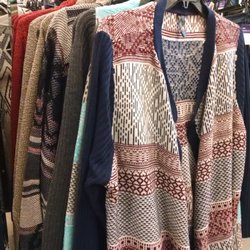 VF Outlet - Poor quality sweaters!