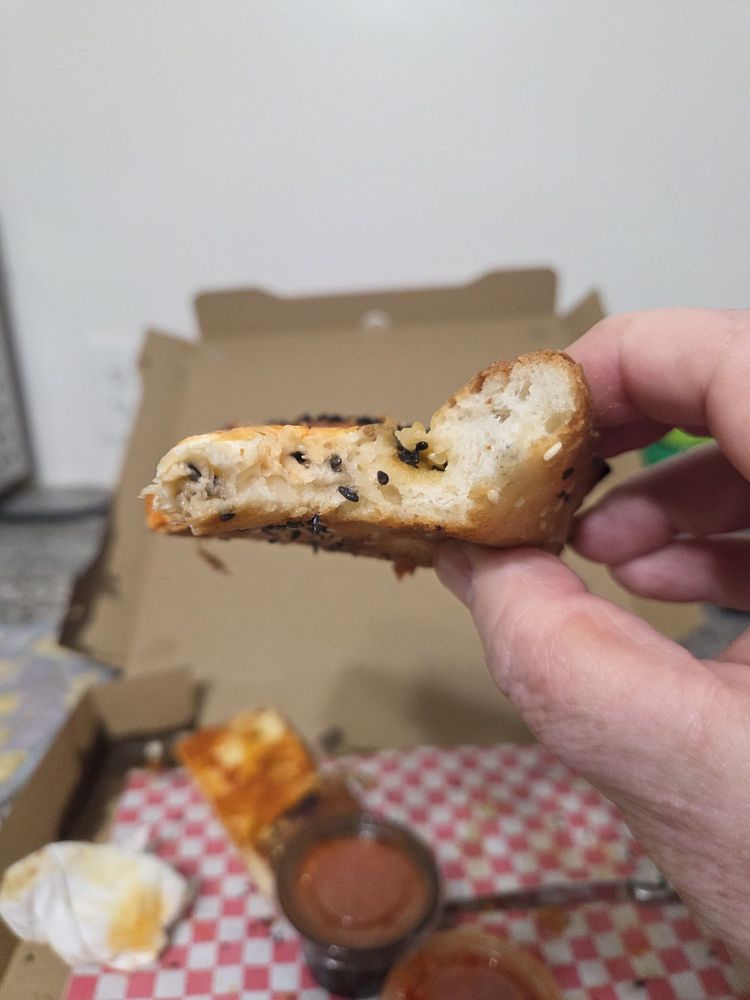 Food from Lucci’s Pizza