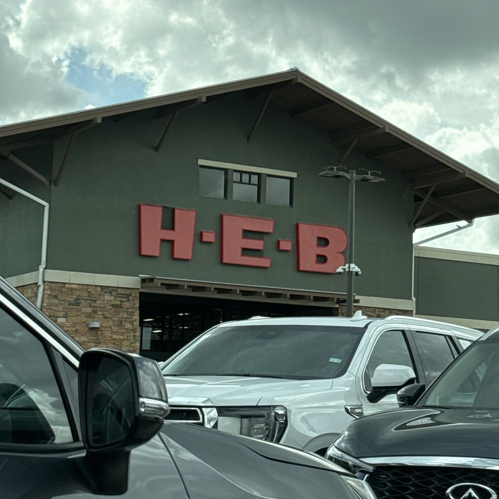 Front of store sign