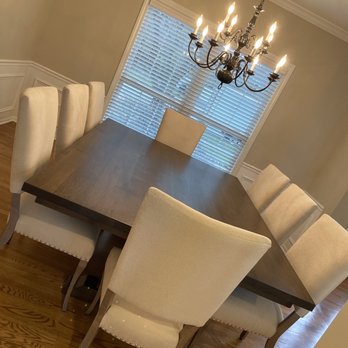 Element Furniture - Dining room table and chairs - Furniture Stores Near Me - Joliet, Illinois
