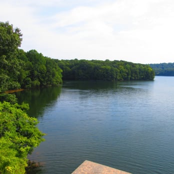 North County Trailway - Beautiful scene from the bridge of the reservoir - Parks Near Me - Valhalla, New York
