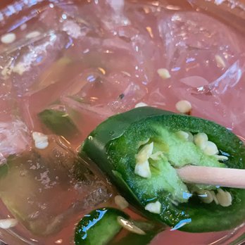 Gladstone's - Spicy margarita w mezcal - Seafood Near Me - Long Beach, California