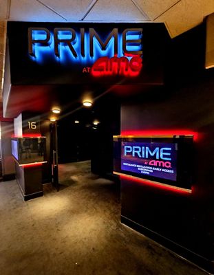 AMC Burbank 16 by null