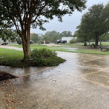 ATX Movers - They wrapped everything in plastic and saved my stuff from the pouring rain. - Movers Near Me - Branch, Texas
