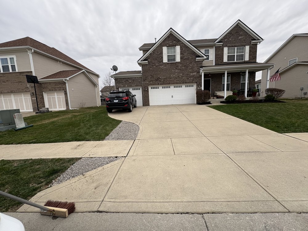 Slide of A&E Gas Tech