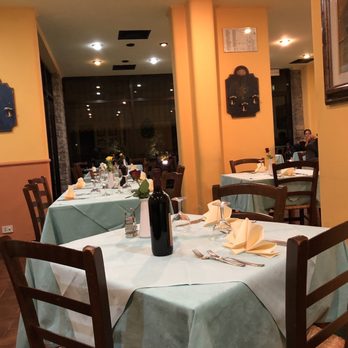 Da Carlo - Tuscan Near Me - Selvatelle, PI