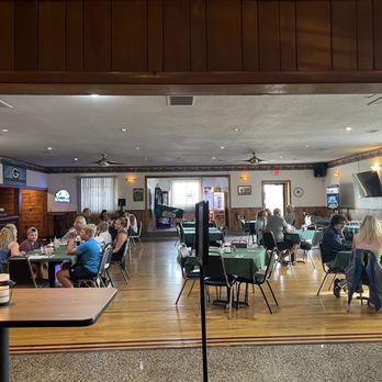 McNaughton Pub & Grill - Dining room - Sports Bars Near Me - Lake Tomahawk, Wisconsin McNaughton Pub & Grill - Dining room - Sports Bars Near Me - Lake Tomahawk, Wisconsin