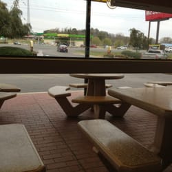 McDonald's - Outdoor seating
