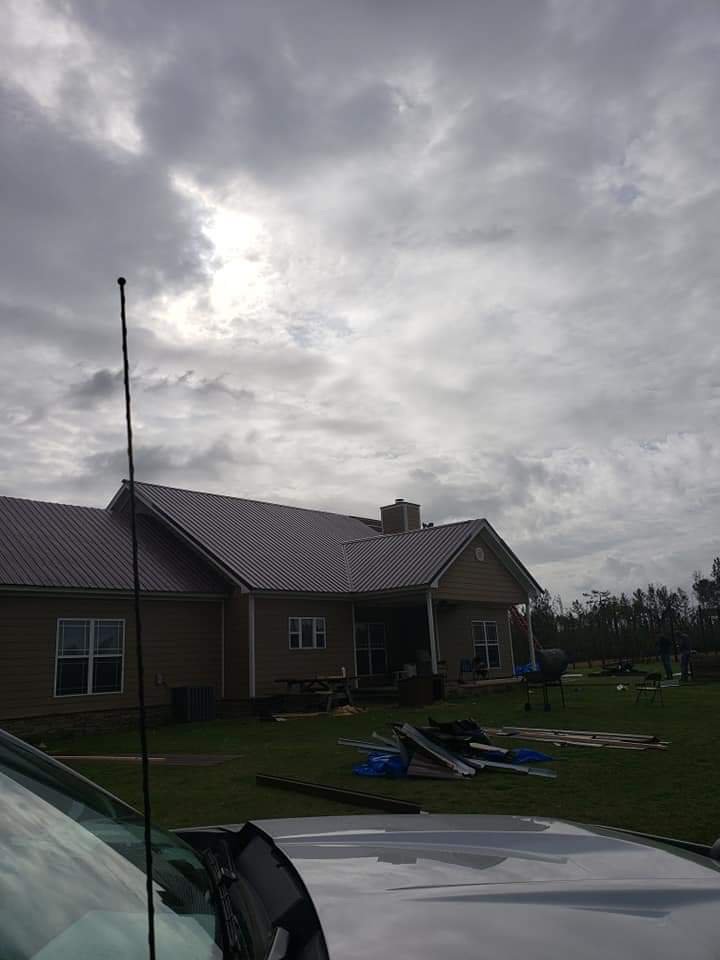 Slide of Bama Barns And Roofing