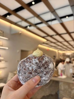 I'm donut ? times square by null