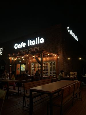 Cafe Italia by null