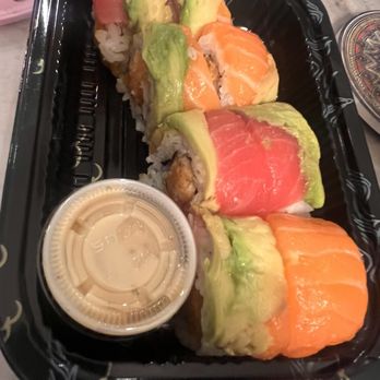 Kashi - Huntington - Rainbow Roll - Japanese Near Me - Huntington, New York