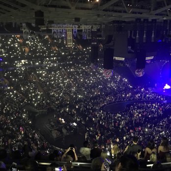 Scotiabank Arena - Stadiums & Arenas Near Me - Toronto, Ontario