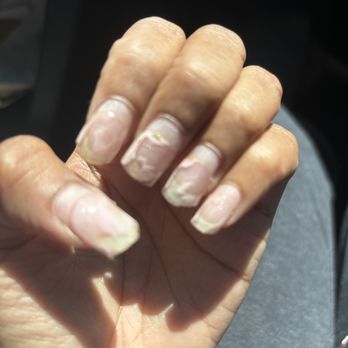 D - Luxe Nails Studio - Nail Salons Near Me - Moreno Valley, California