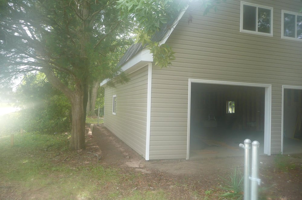 Slide of Aaron Guaranteed Construction