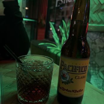 Estrella Cantina Lounge - Mexican Near Me - Riverside, California