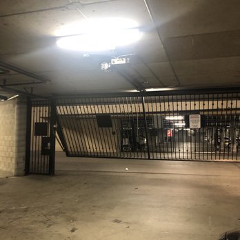 Piero - Broken parking garage door, so you can't leave. Was an hour late to work because of this - Apartments Near Me - Los Angeles, California Piero - Broken parking garage door, so you can't leave. Was an hour late to work because of this - Apartments Near Me - Los Angeles, California