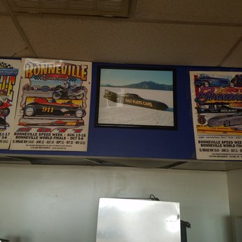 Salt Flats Cafe - Cafes Near Me - Wendover, Utah